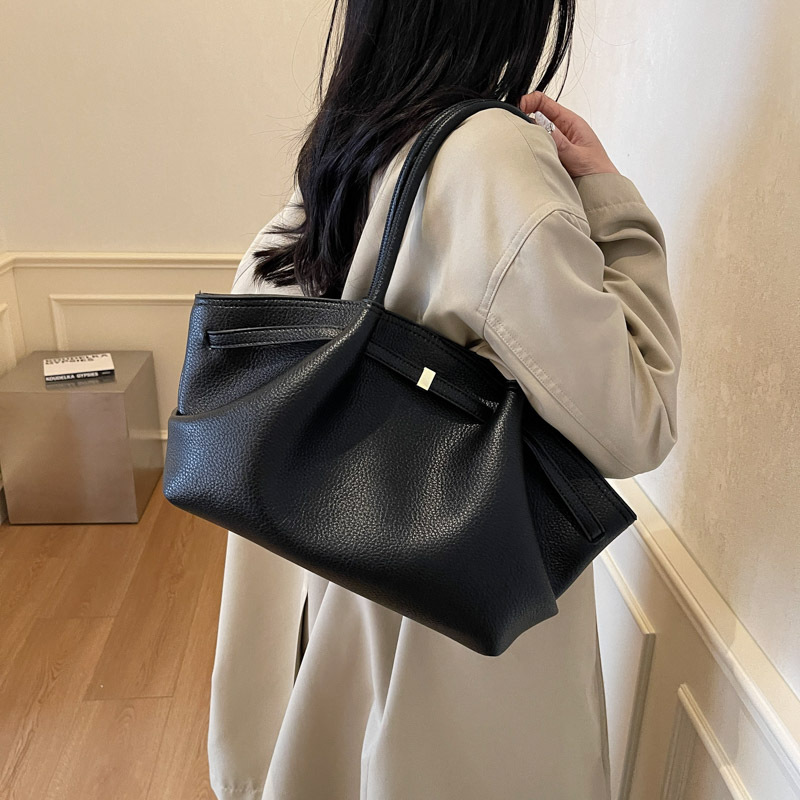 Burgundy Ladies Handbags Luxur - огляд і ціна Luxury Bags Tote
